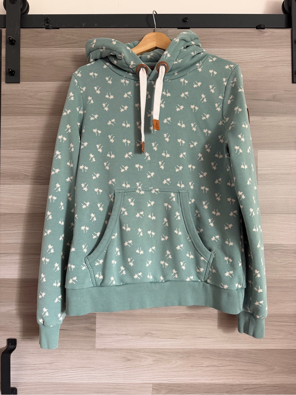 Wanakome Kawai Sage Hoodie Palm Tree Print Sweatshirt Size L